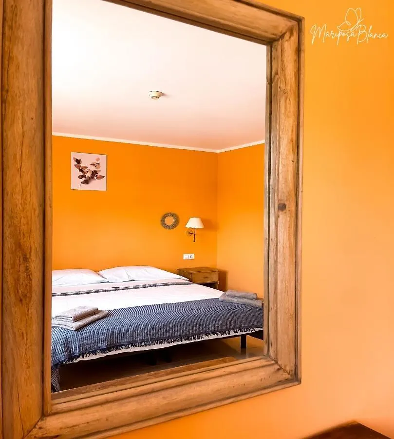 B-Rent Mariposa Private Garden Apartment Corralejo