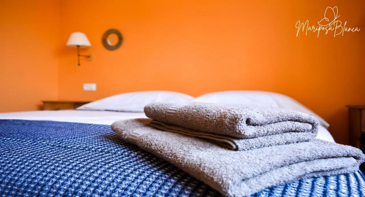 B-Rent Mariposa Private Garden Apartment Corralejo