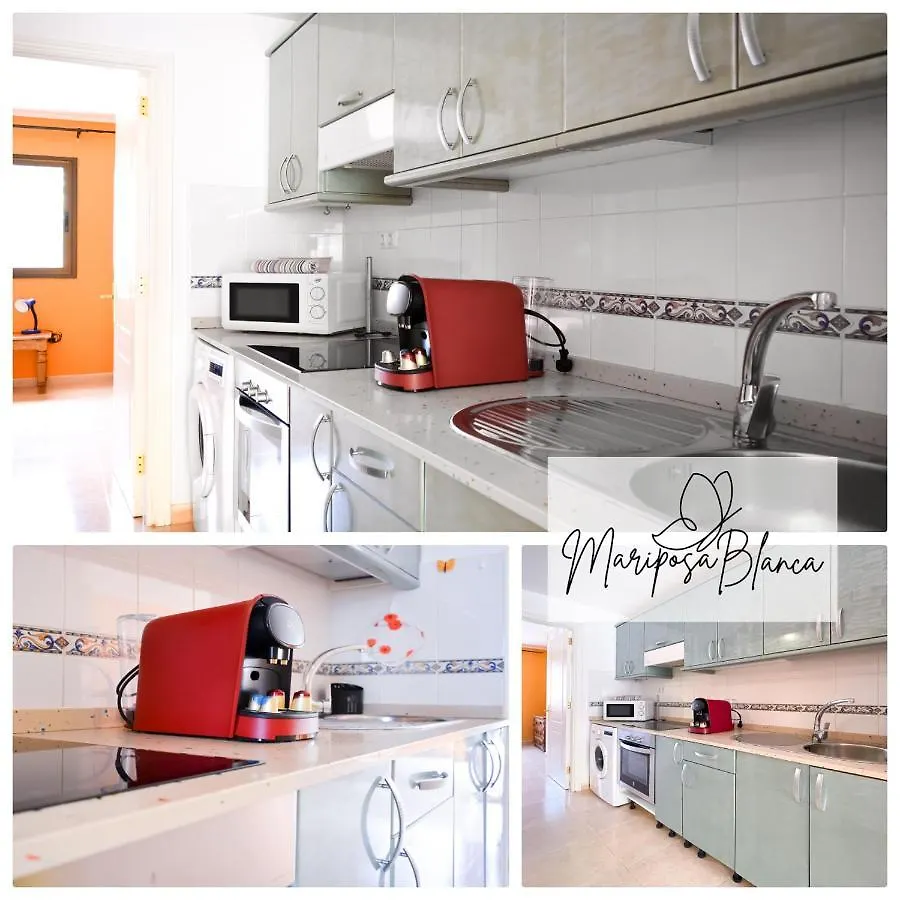 B-Rent Mariposa Private Garden Apartment Corralejo Spain