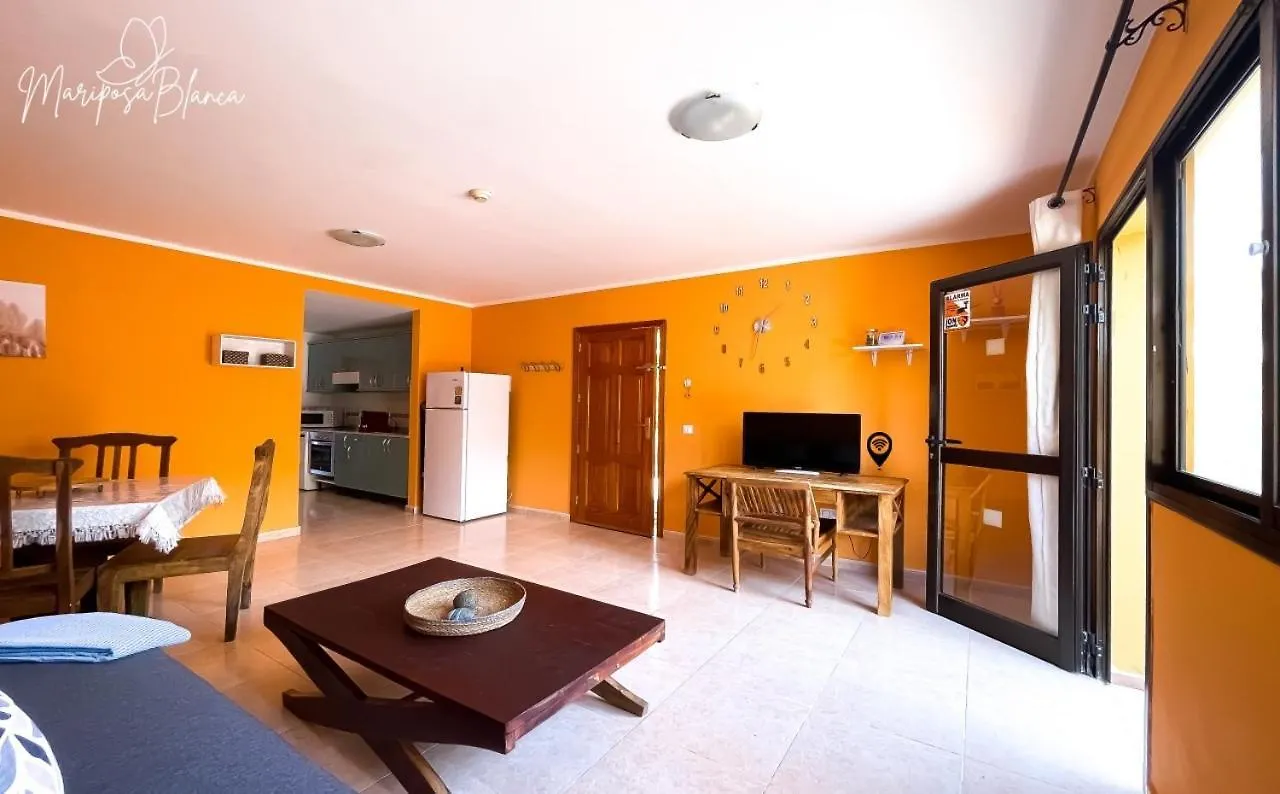 B-Rent Mariposa Private Garden Apartment Corralejo 0*,  Spain
